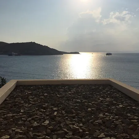 Apartment Wonderful Maisonette By The Sea In Kea